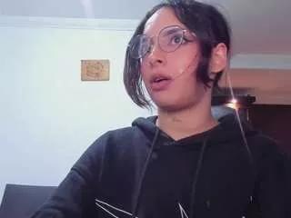 nessaa88 from CamSoda