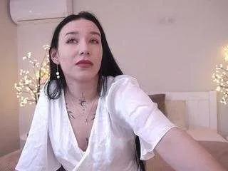 nikkigoldside from CamSoda