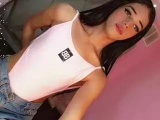 ninaa-keyli from CamSoda is Freechat