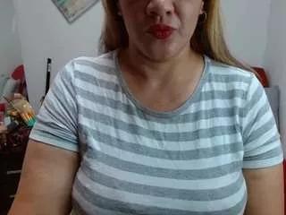 ninimaturehot69 from CamSoda
