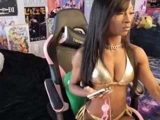 niviawolfe from CamSoda