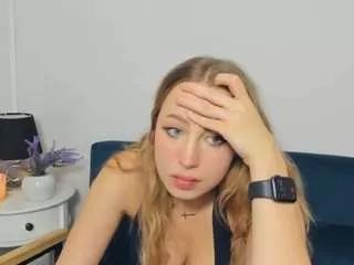 noahbeauty from CamSoda is Freechat