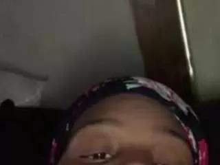 prettylightskin from CamSoda is Freechat