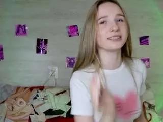 princessemilia from CamSoda is Freechat