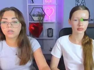raquel-luxury from CamSoda is Freechat