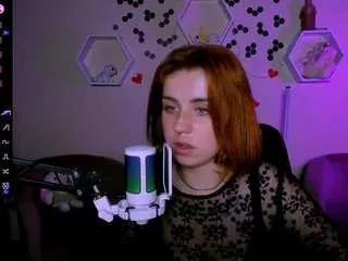 rebecca-moans from CamSoda is Freechat