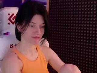 roxy-riot from CamSoda is Freechat