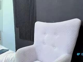 salem-cute from CamSoda is Freechat
