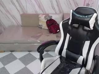 samara-b from CamSoda