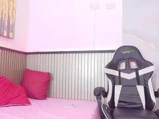 sami-lovee from CamSoda is Freechat