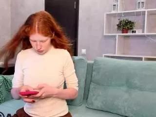 Discover our girls online shows and discover the company of countless livestreamers, with stunning shapes, sex toys and more.