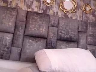 saraaalvarexz from CamSoda is Freechat