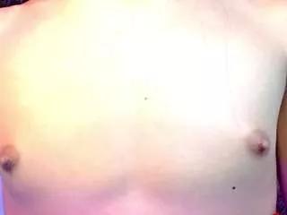 sarahh-sophia from CamSoda is Freechat