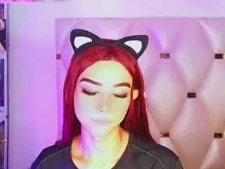 sarahh-sophia from CamSoda is Freechat