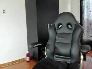 sarahlovexxv from CamSoda