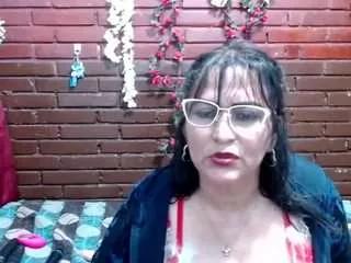 saralove43 from CamSoda