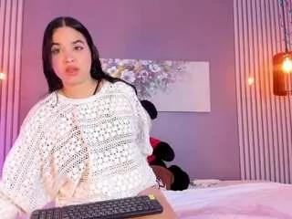 sarascoot from CamSoda is Freechat
