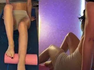 Discover our girls online shows and discover the company of countless livestreamers, with stunning shapes, sex toys and more.