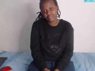 sassy03199 from CamSoda