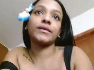 Scarlethaina18 webcams show profile image 