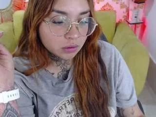 selenakane from CamSoda
