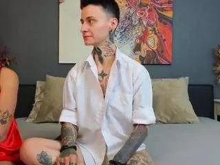 sellenaandkenny from CamSoda is Freechat