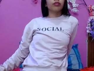 skinnysofia18 from CamSoda is Freechat