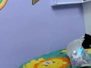 skinnyverus18 from CamSoda is Freechat