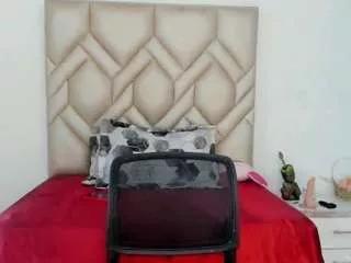 slutty-milf from CamSoda is Freechat