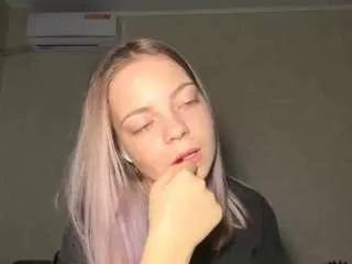 sofiariverashimmer from CamSoda is Freechat