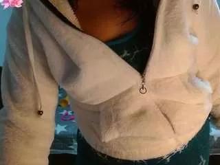Soniafuckboobs webcams show profile image 