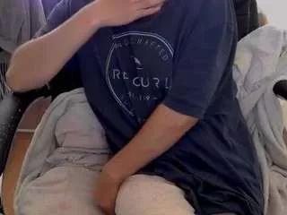 sunny-girl18 from CamSoda