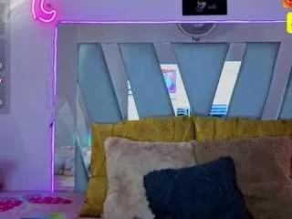 supradoll from CamSoda is Freechat