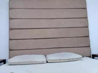 susan-elliot from CamSoda is Freechat