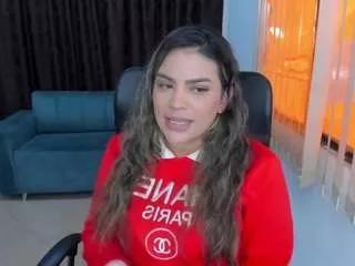 Discover our girls online shows and discover the company of countless livestreamers, with stunning shapes, sex toys and more.