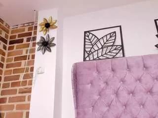 sweett-taylor from CamSoda is Freechat