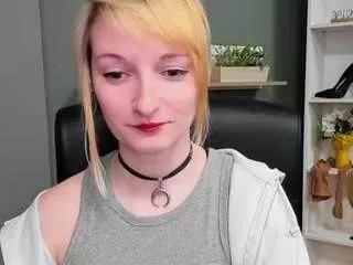tastyblair from CamSoda