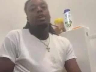 Thatonedude2wo webcams show profile image 