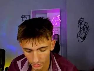 tobi-yours from CamSoda is Freechat