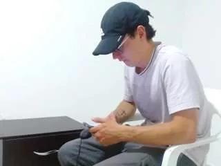 ultrailuminated from CamSoda is Freechat