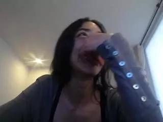 Photos of unknowngiirl from CamSoda is Freechat