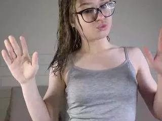 uwusabrina from CamSoda is Freechat