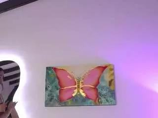 valen-tinasex from CamSoda is Freechat