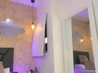valentiinadiaz from CamSoda is Freechat