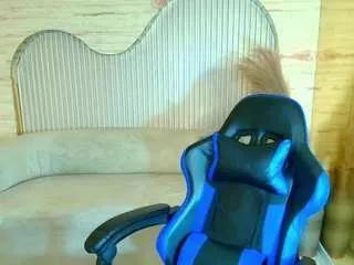 valentina-r from CamSoda is Freechat