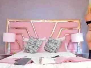 venusmillers from CamSoda is Freechat