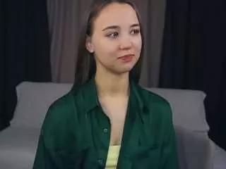 vernitabelluomini from CamSoda is Freechat