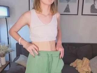 Veroniquescharp webcams show profile image 