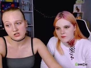 viola-moor from CamSoda is Freechat