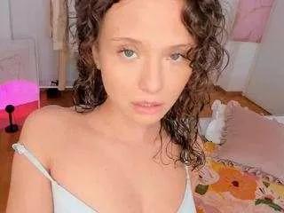 viviannelis from CamSoda